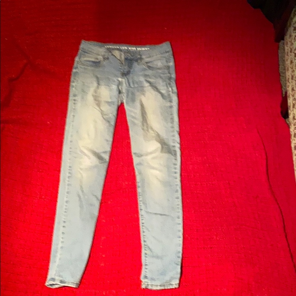 Low rise skinny jeans